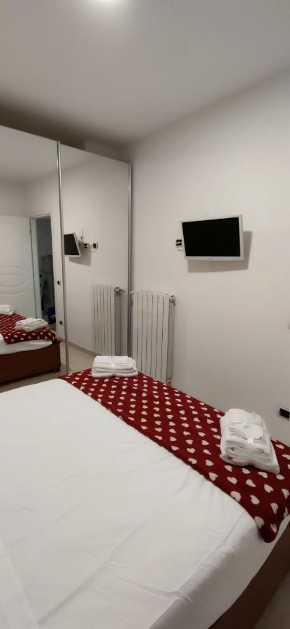 شقة Casa Francesca: Un Mare Di Relax! فنتيميليا المظهر الخارجي الصورة